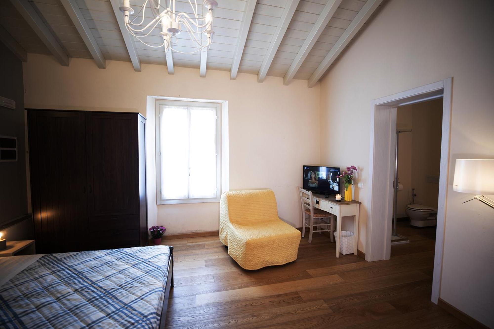 Relais La Rocca Solferino Bed & Breakfast Exterior photo