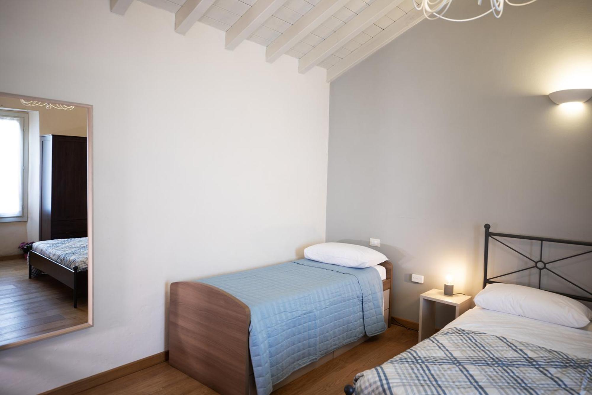 Relais La Rocca Solferino Bed & Breakfast Exterior photo